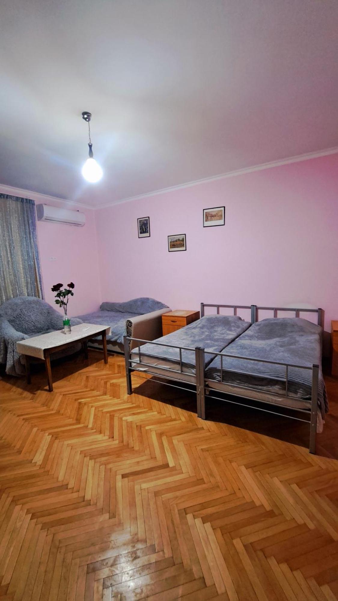 Apartment With A Nice Terrace In Old City Center Tbilisi Ngoại thất bức ảnh