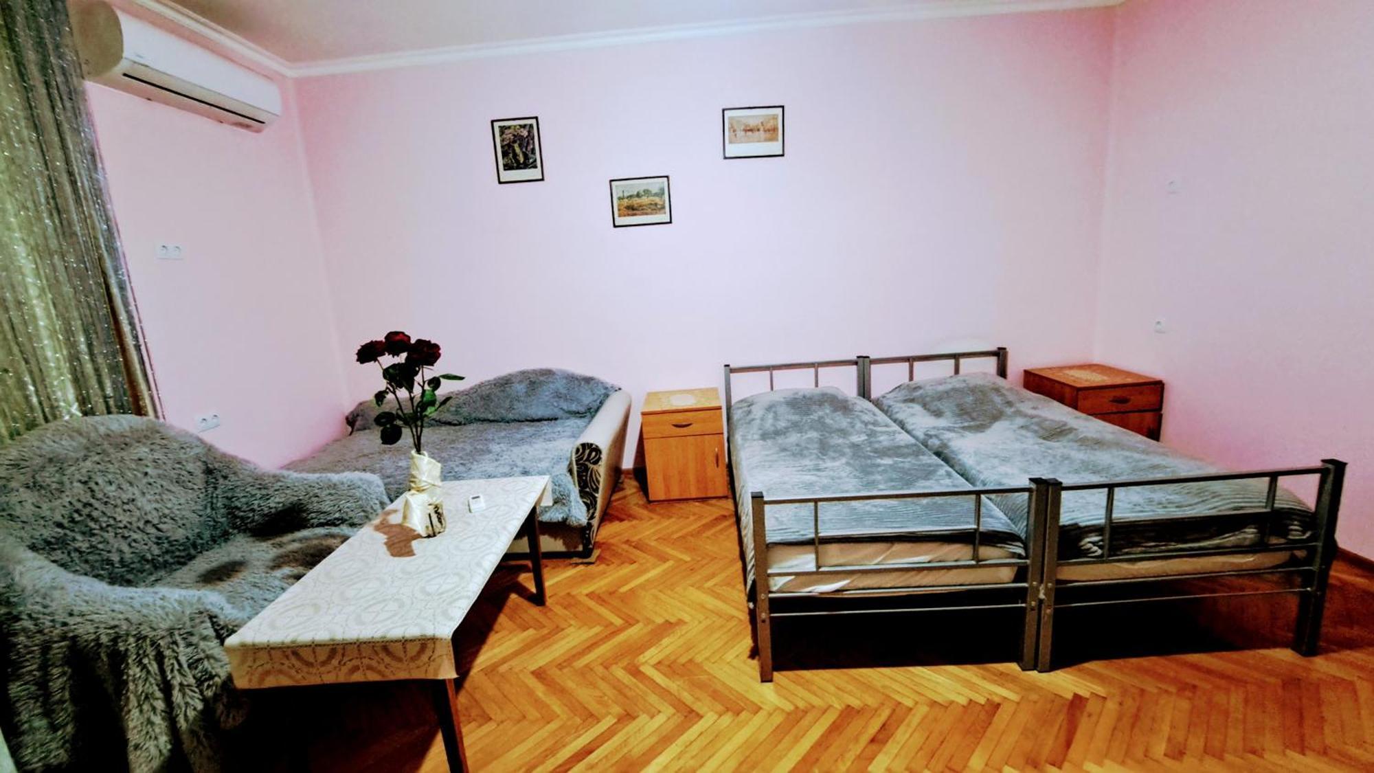 Apartment With A Nice Terrace In Old City Center Tbilisi Ngoại thất bức ảnh